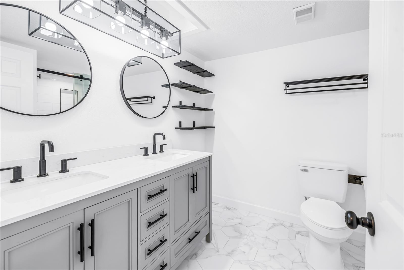 9613 TARA CAY CT, SEMINOLE, FL, 33776