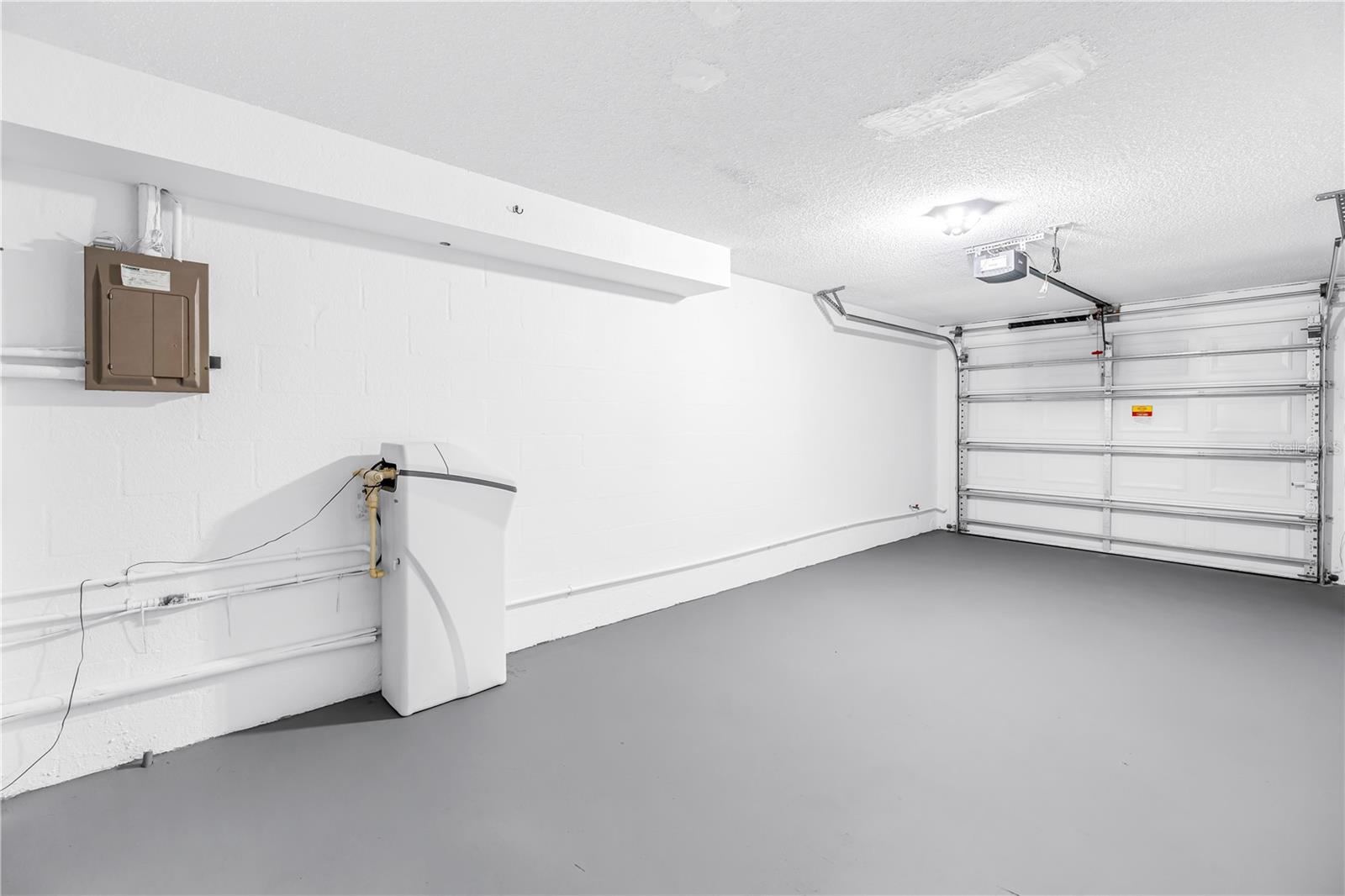 9613 TARA CAY CT, SEMINOLE, FL, 33776