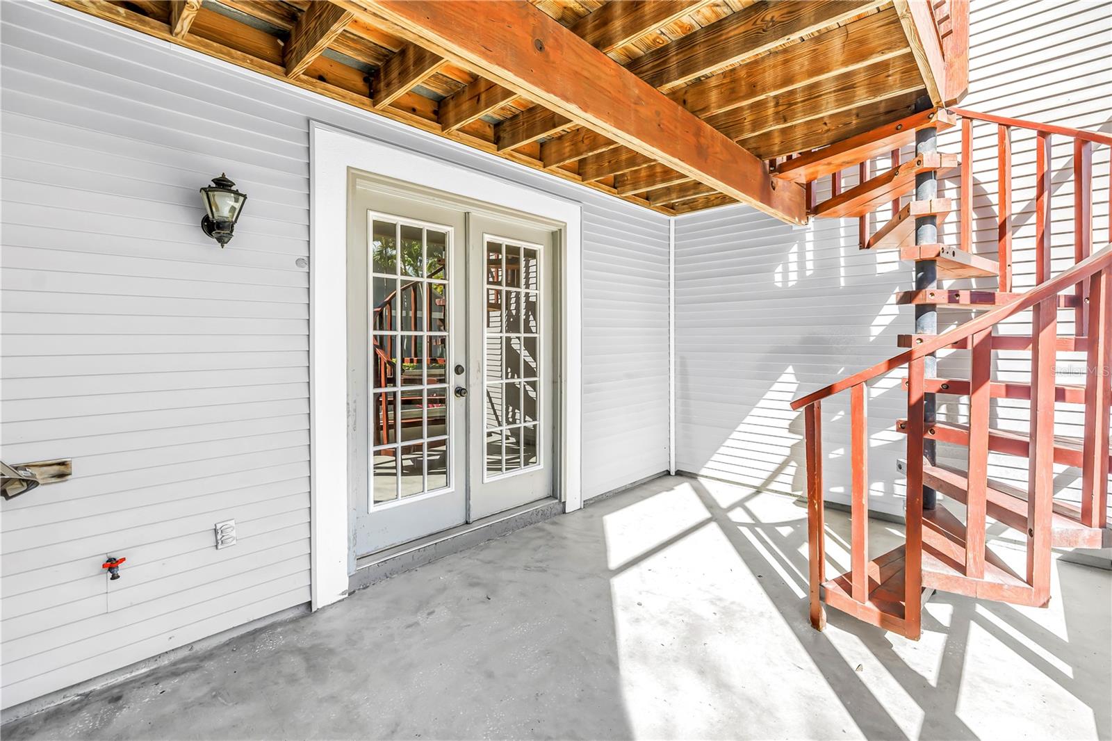 9613 TARA CAY CT, SEMINOLE, FL, 33776