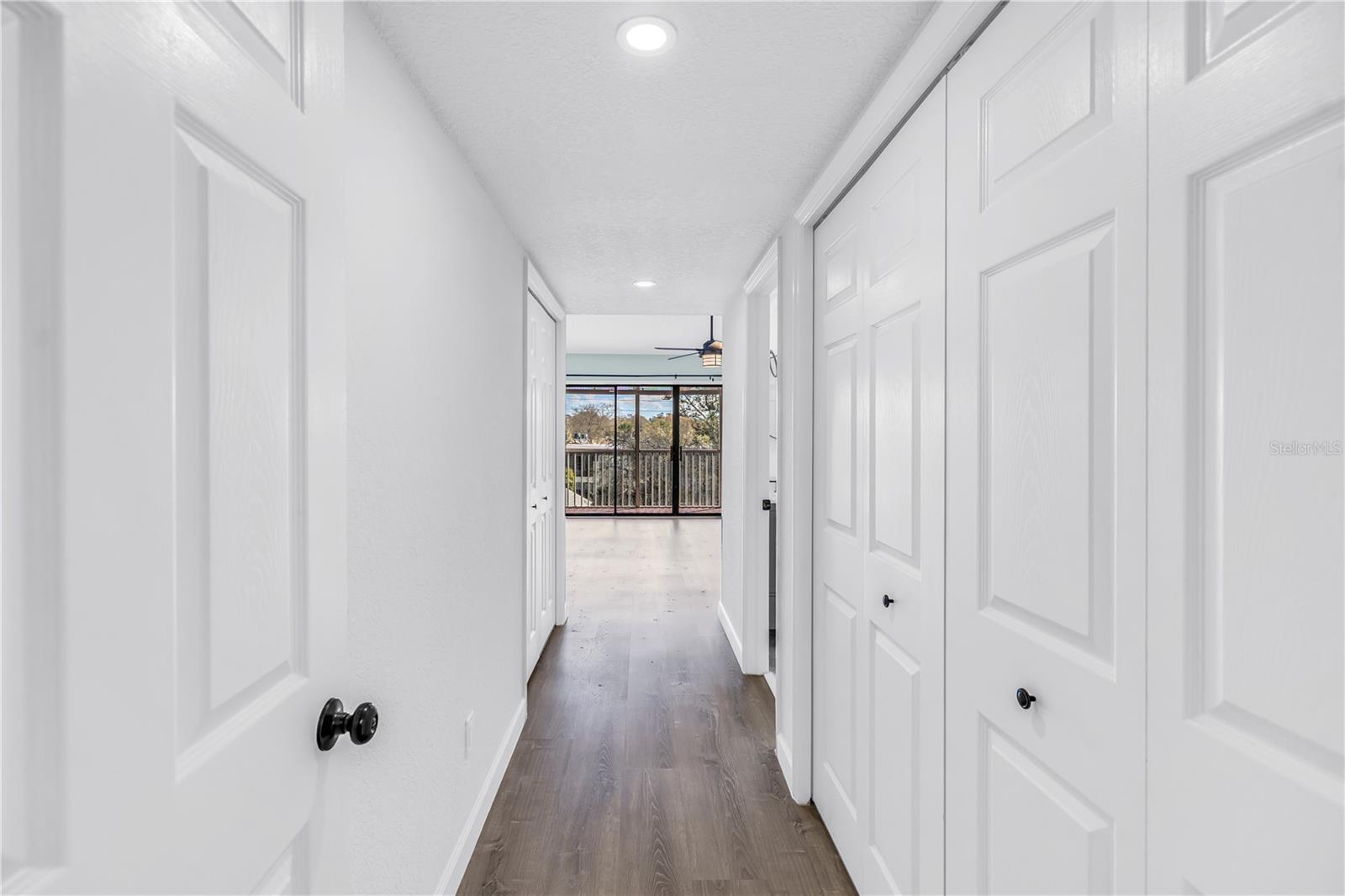 9613 TARA CAY CT, SEMINOLE, FL, 33776