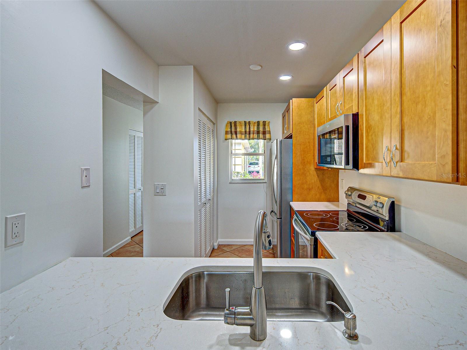 414 CERROMAR CIR S #152, VENICE, FL, 34293