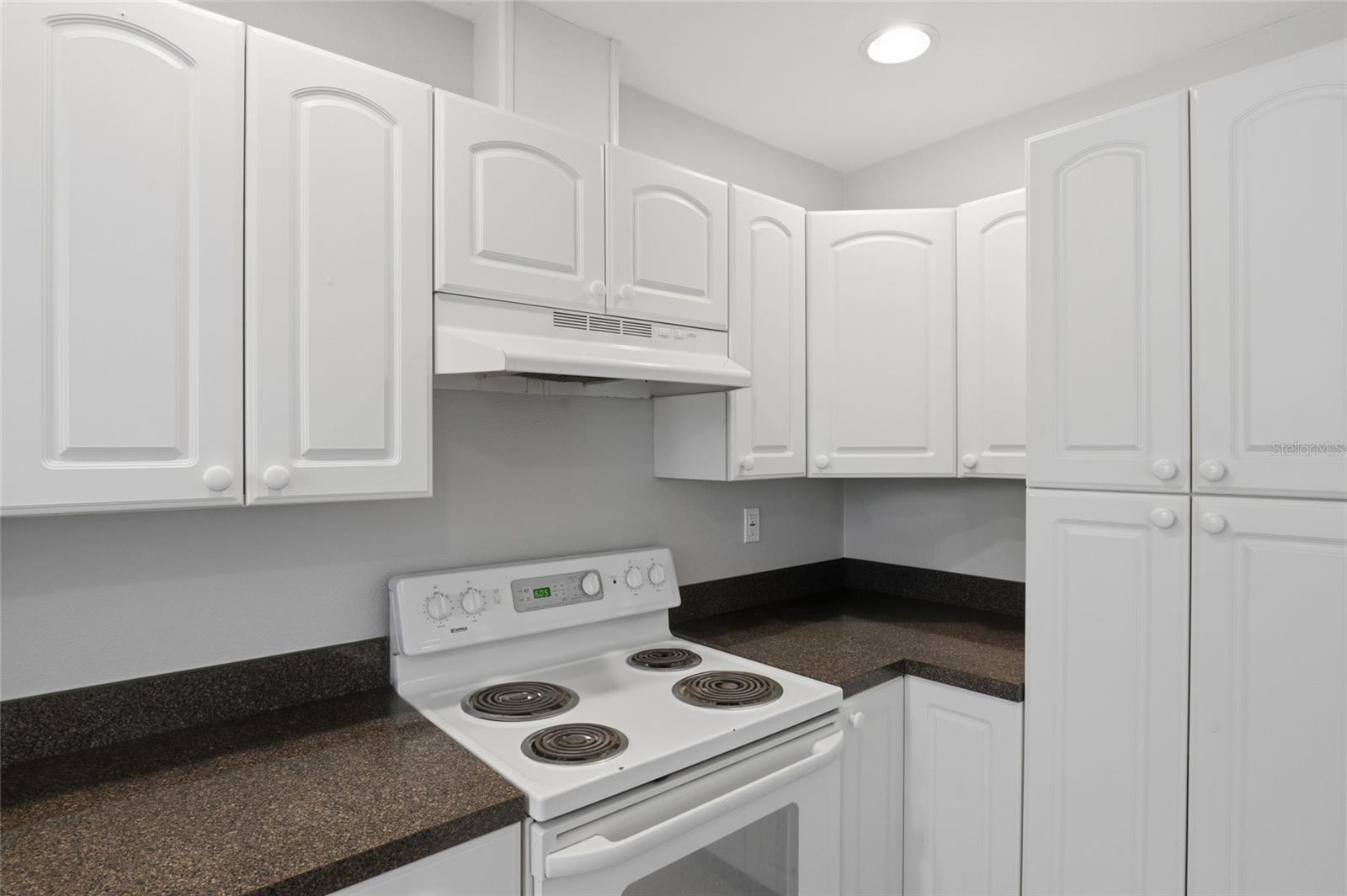 2227 GROVE ST, SARASOTA, FL, 34239