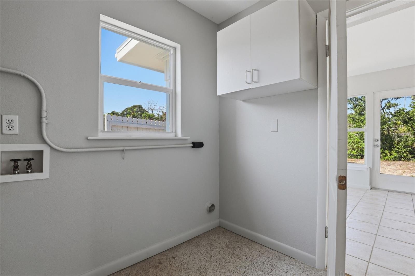 2227 GROVE ST, SARASOTA, FL, 34239