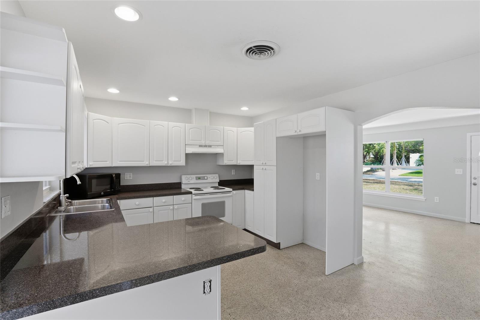 2227 GROVE ST, SARASOTA, FL, 34239