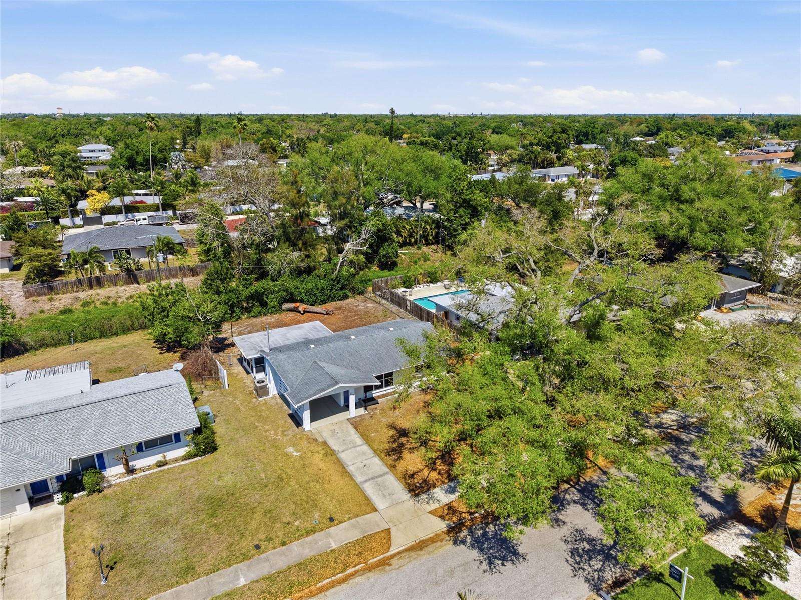 2227 GROVE ST, SARASOTA, FL, 34239