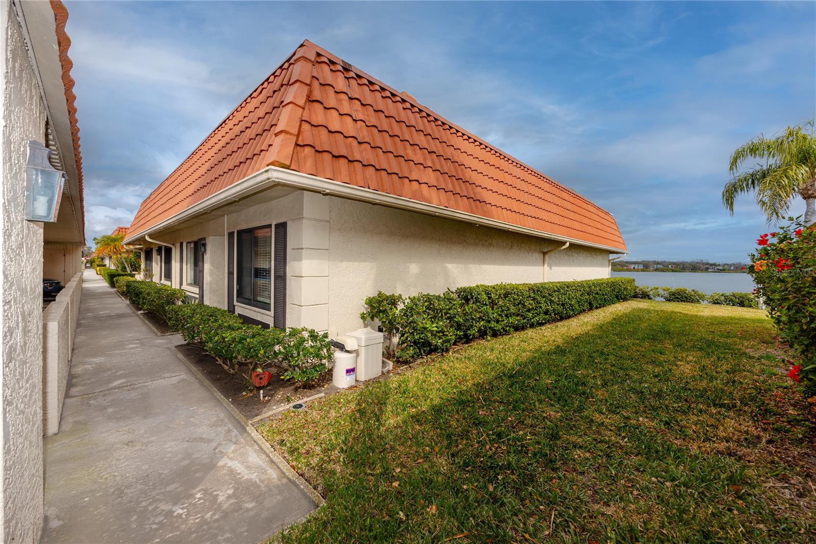 End unit, privacy prevails.