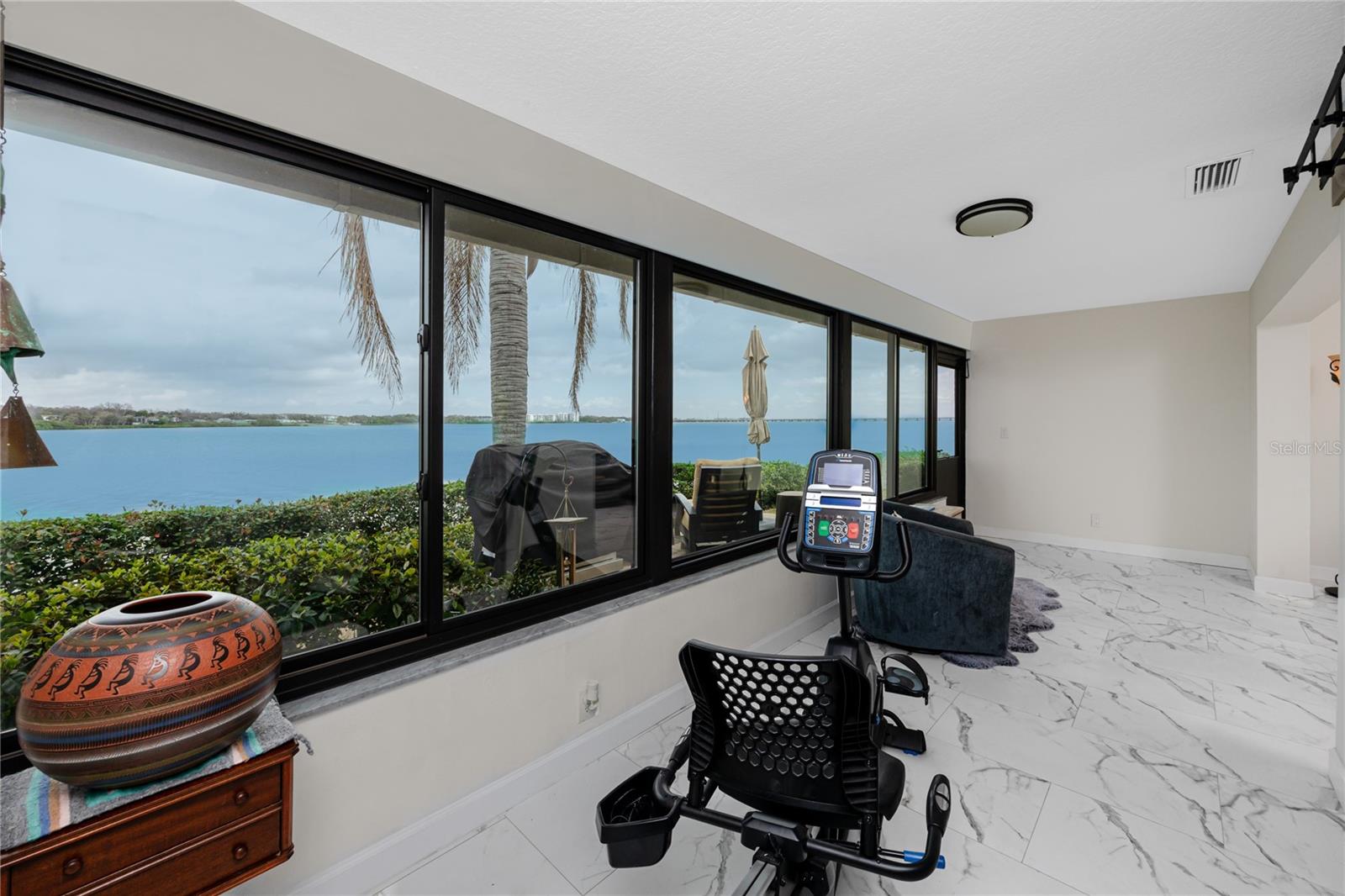 Florida Room with awesome views!!