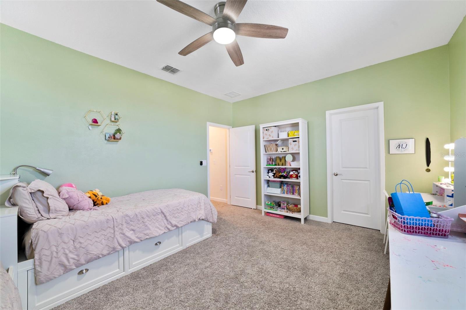 426 DANCING WATER DR, WINTER SPRINGS, FL, 32708