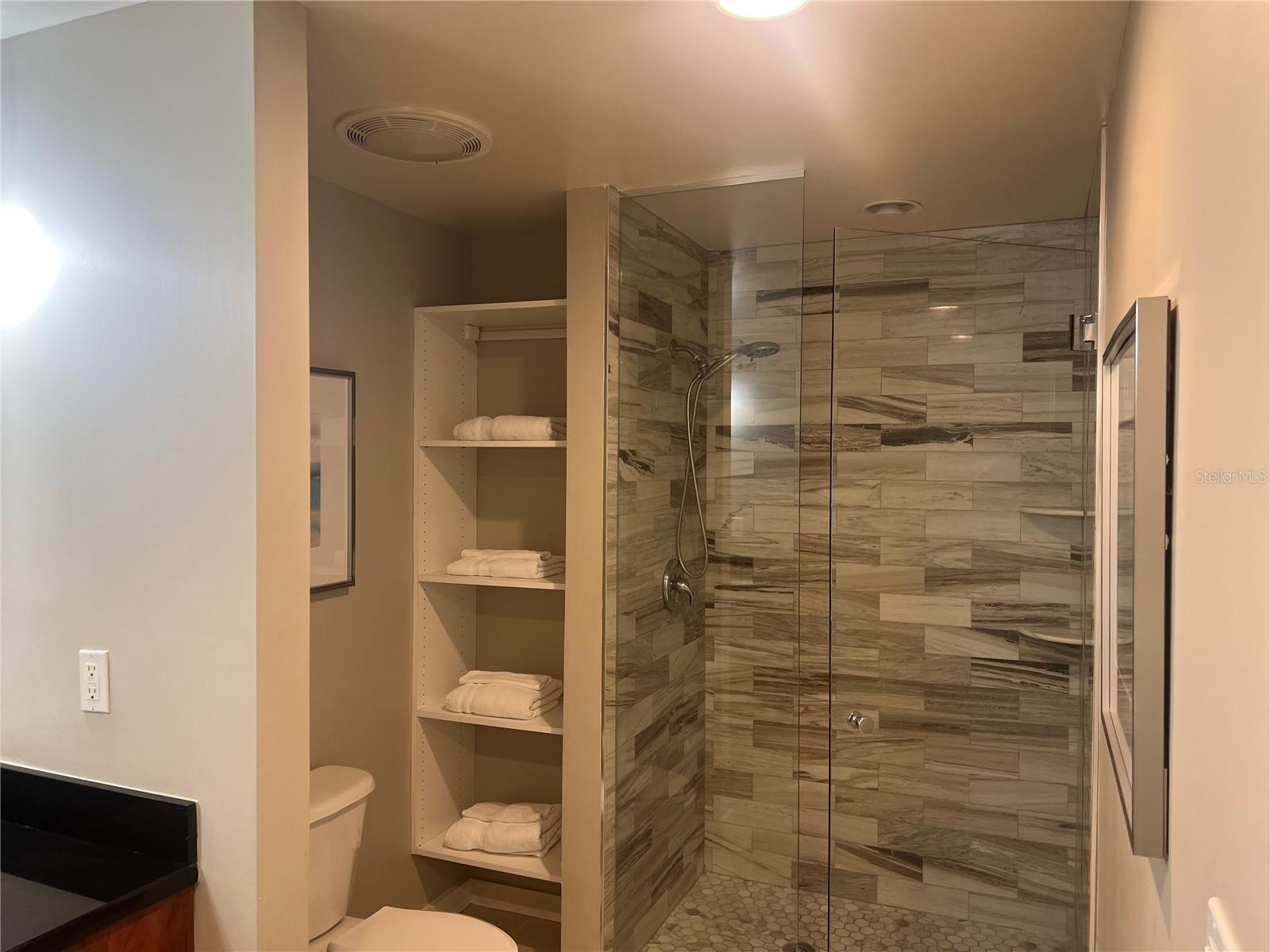 525 E JACKSON ST #404 + 409, ORLANDO, FL, 32801