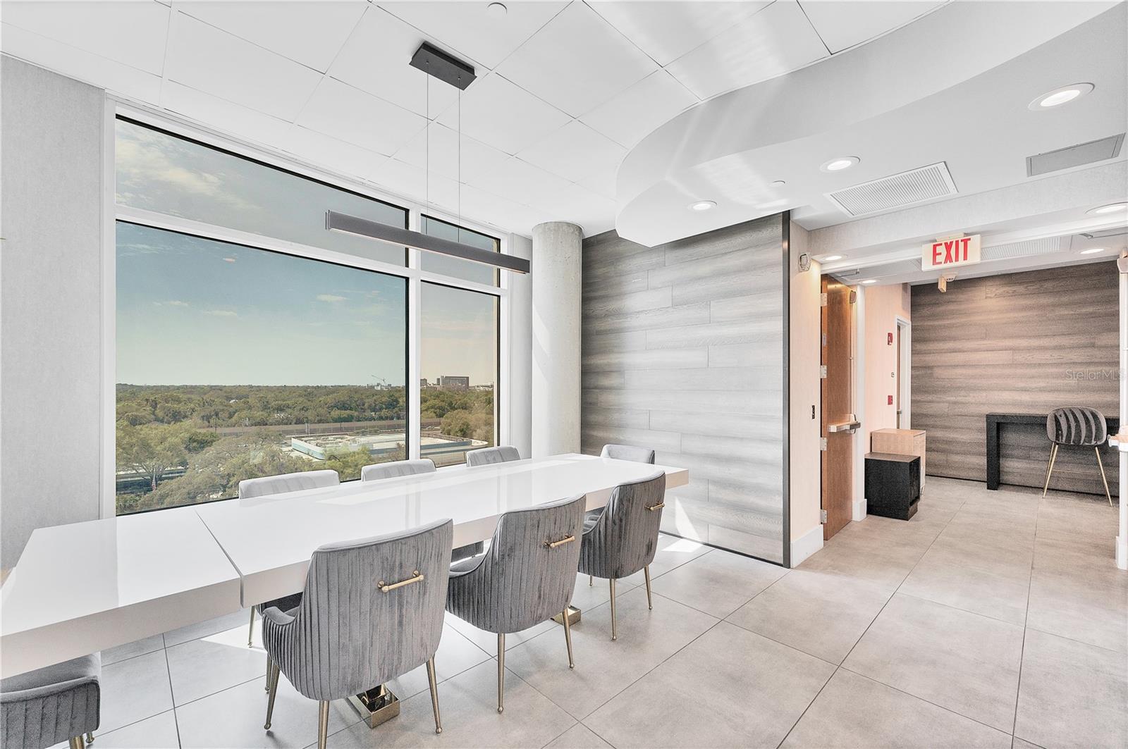 525 E JACKSON ST #404 + 409, ORLANDO, FL, 32801