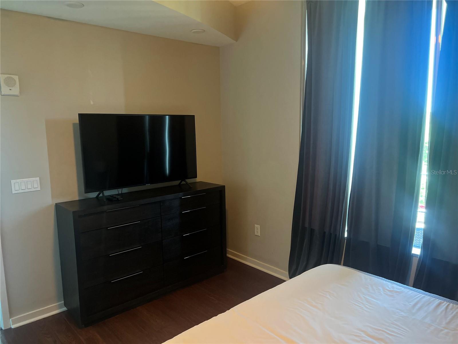 525 E JACKSON ST #404 + 409, ORLANDO, FL, 32801