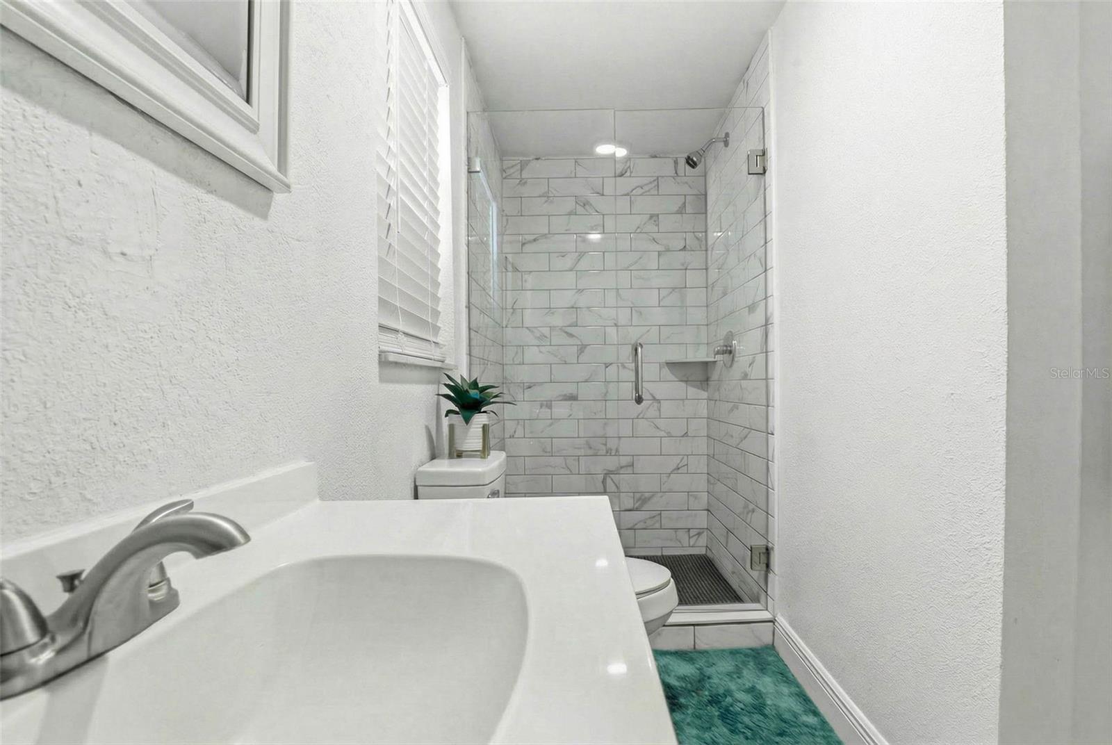 2521 W CREST AVE, TAMPA, FL, 33614