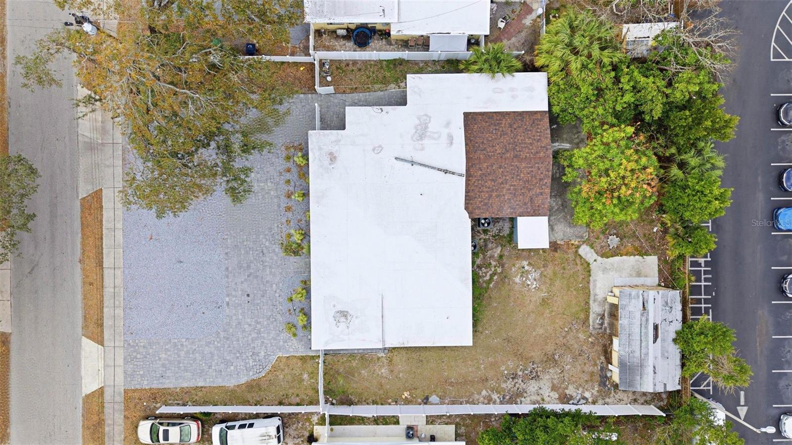 2521 W CREST AVE, TAMPA, FL, 33614