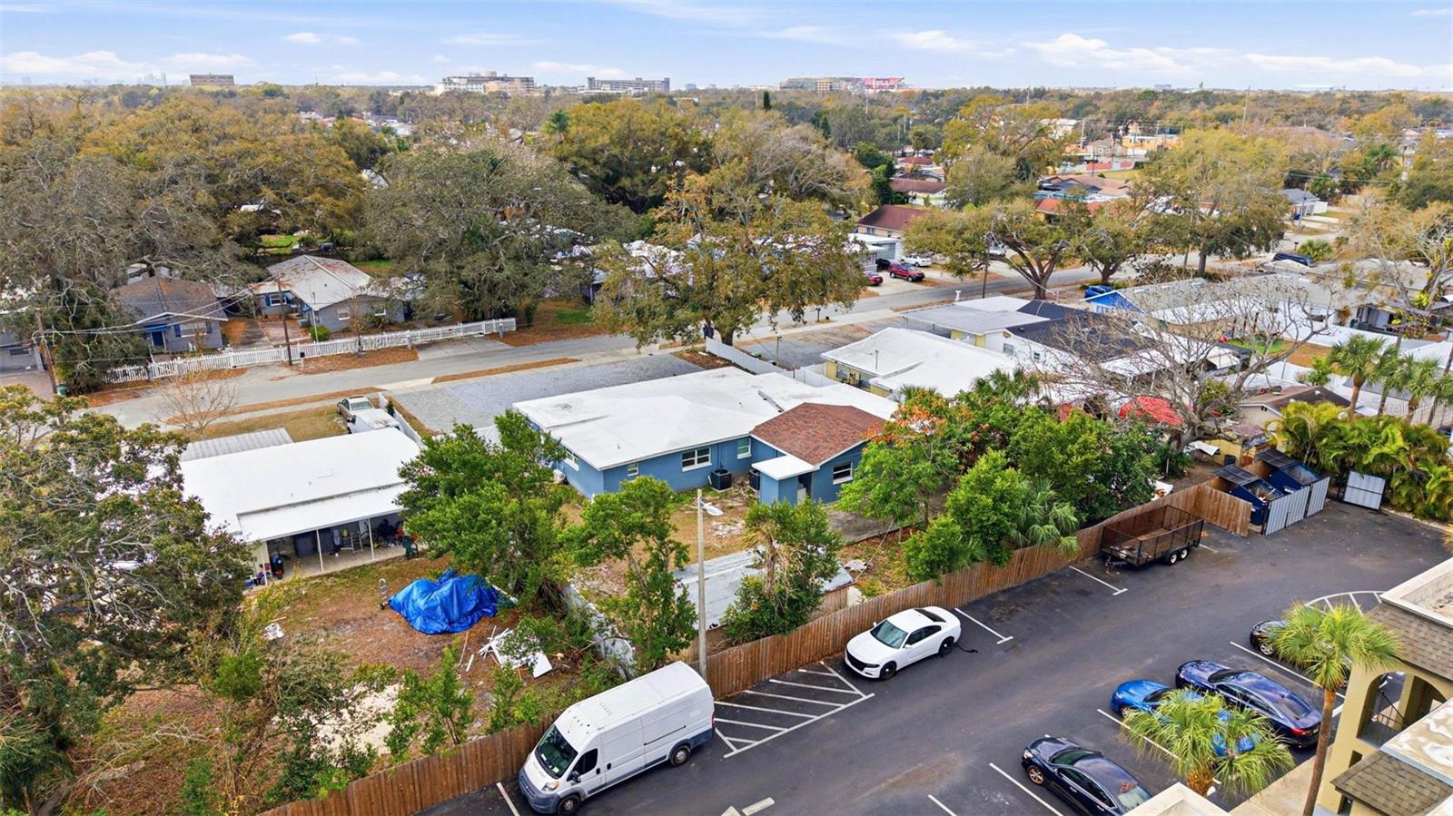 2521 W CREST AVE, TAMPA, FL, 33614