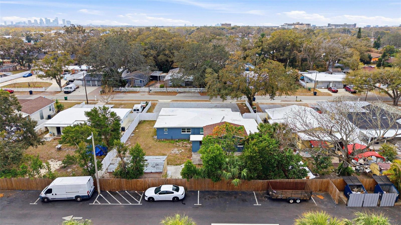 2521 W CREST AVE, TAMPA, FL, 33614