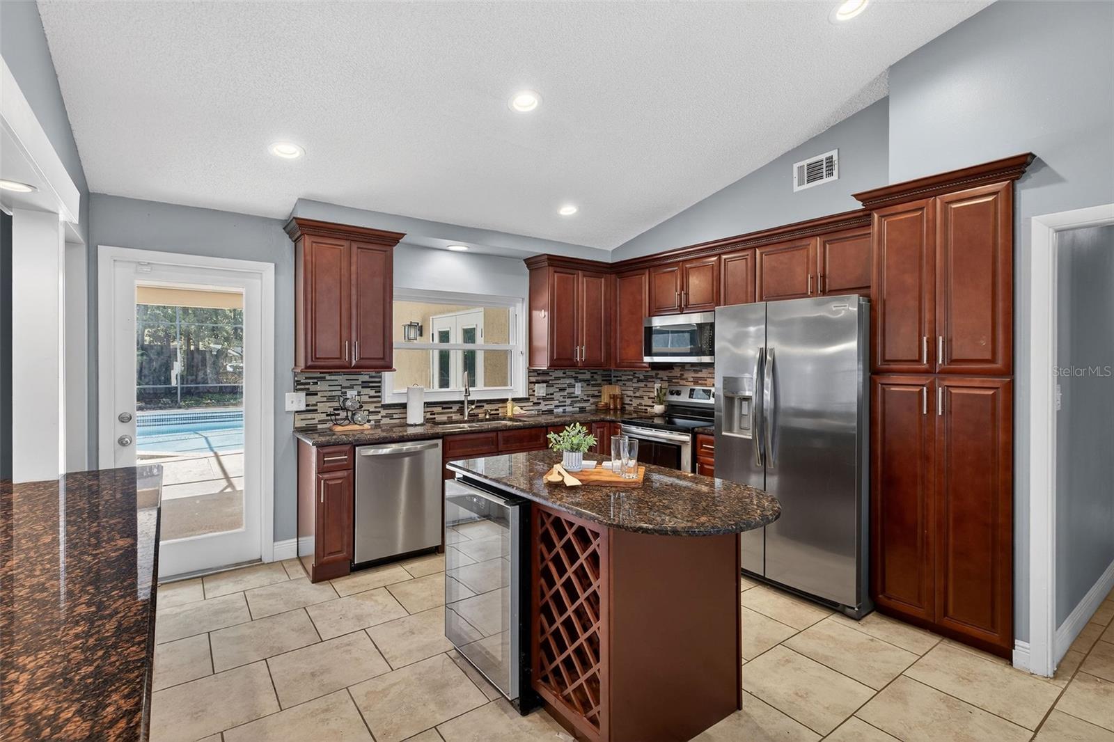 8878 LARWIN LN, ORLANDO, FL, 32817