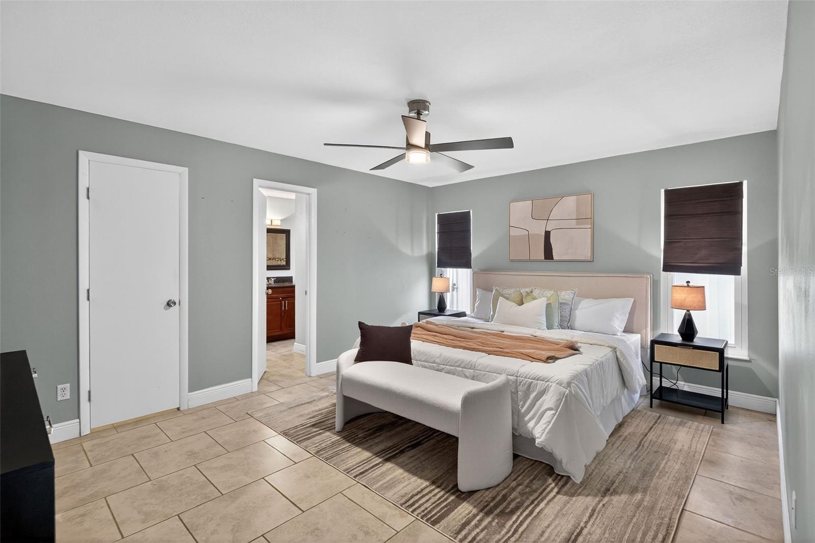 8878 LARWIN LN, ORLANDO, FL, 32817