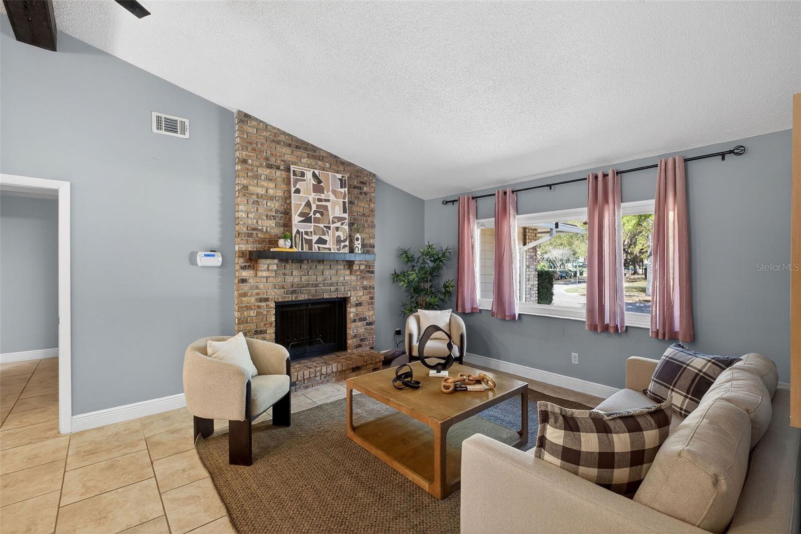 8878 LARWIN LN, ORLANDO, FL, 32817