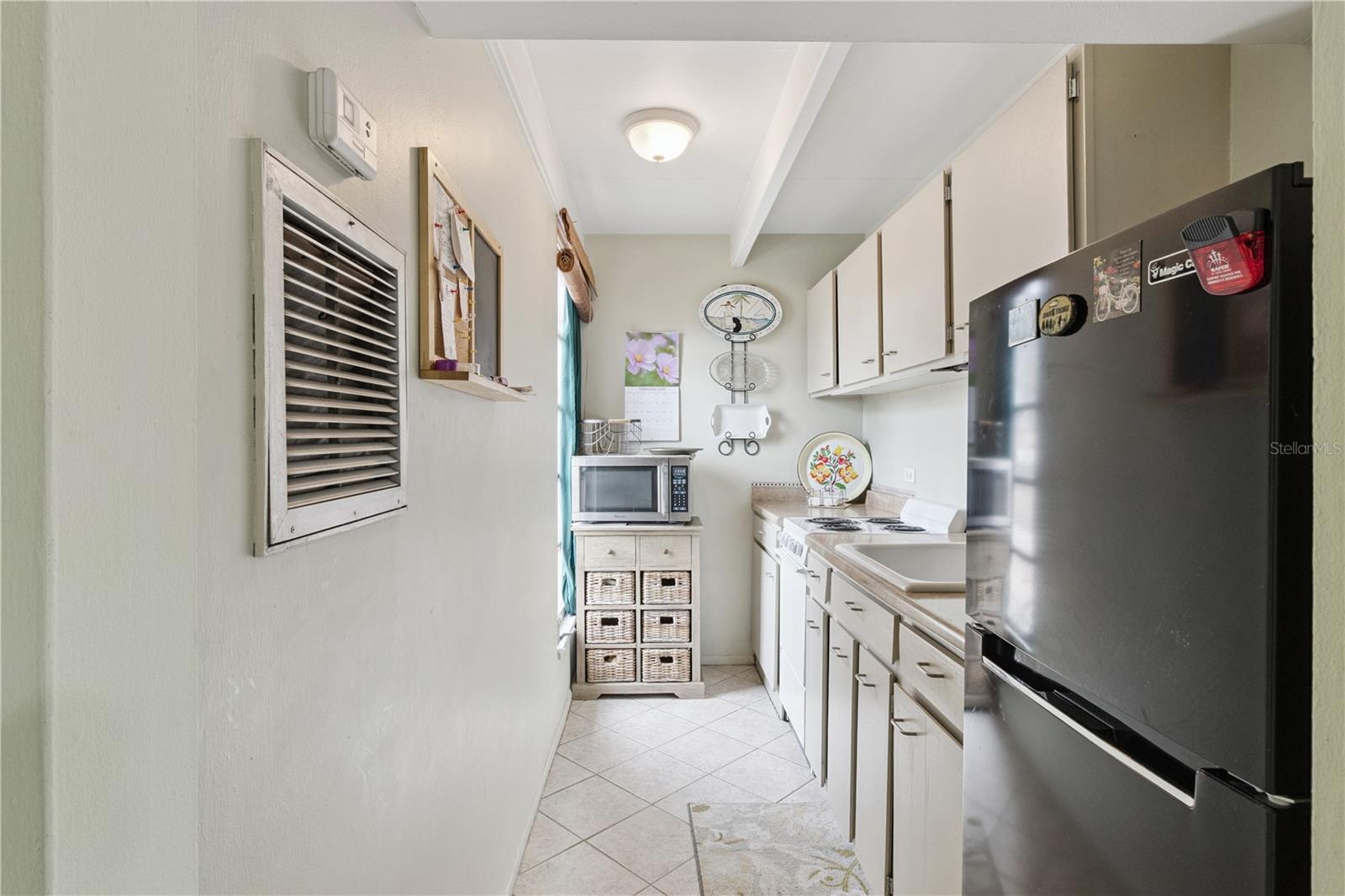 1703 CLUB CIR, LAKESHORE, FL, 33854