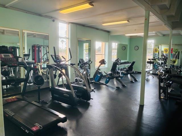 1703 CLUB CIR, LAKESHORE, FL, 33854