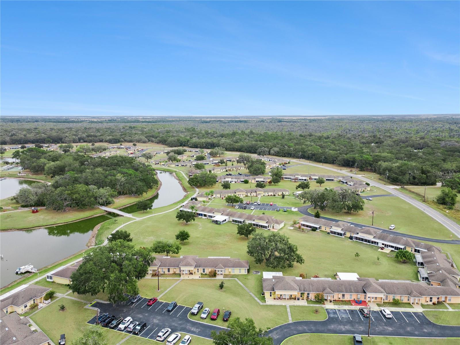 1703 CLUB CIR, LAKESHORE, FL, 33854