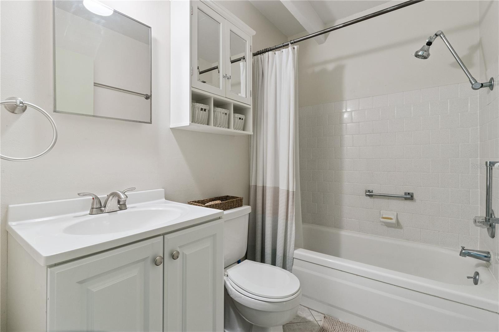 1703 CLUB CIR, LAKESHORE, FL, 33854