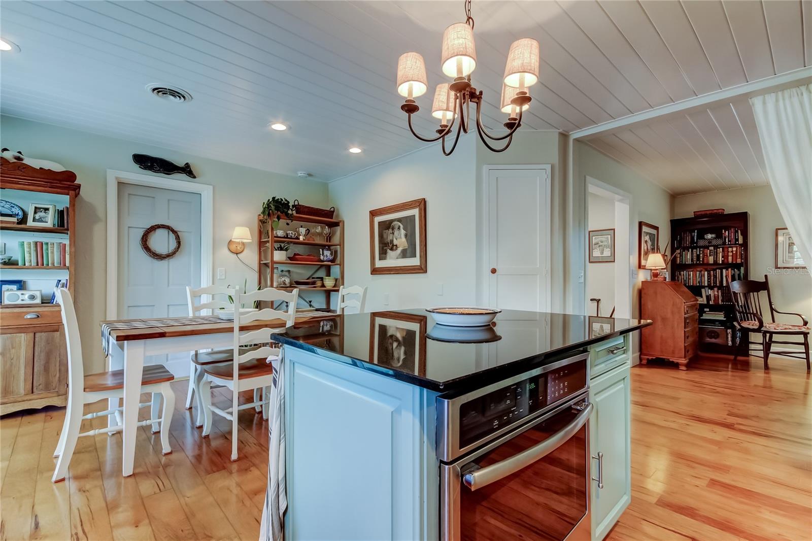 400 MIRA VISTA DR, DUNEDIN, FL, 34698