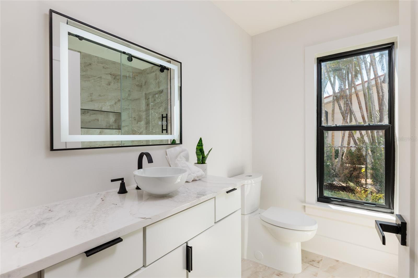 TB8479698 Property Photo