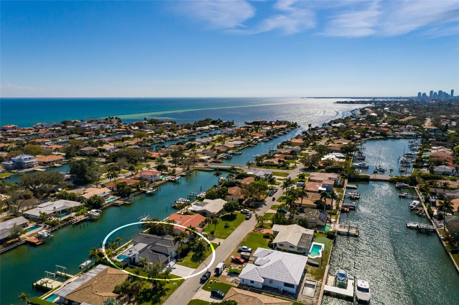 TB8479698 Property Photo