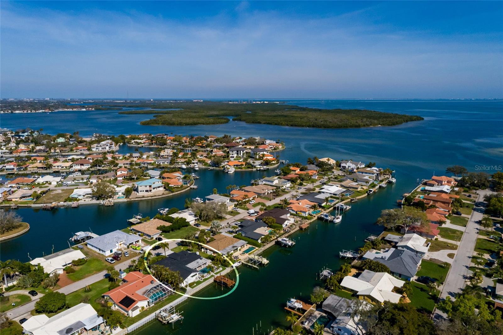 TB8479698 Property Photo