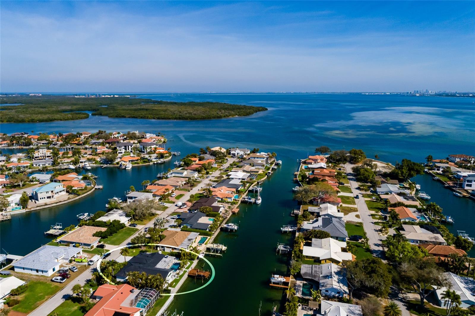 TB8479698 Property Photo