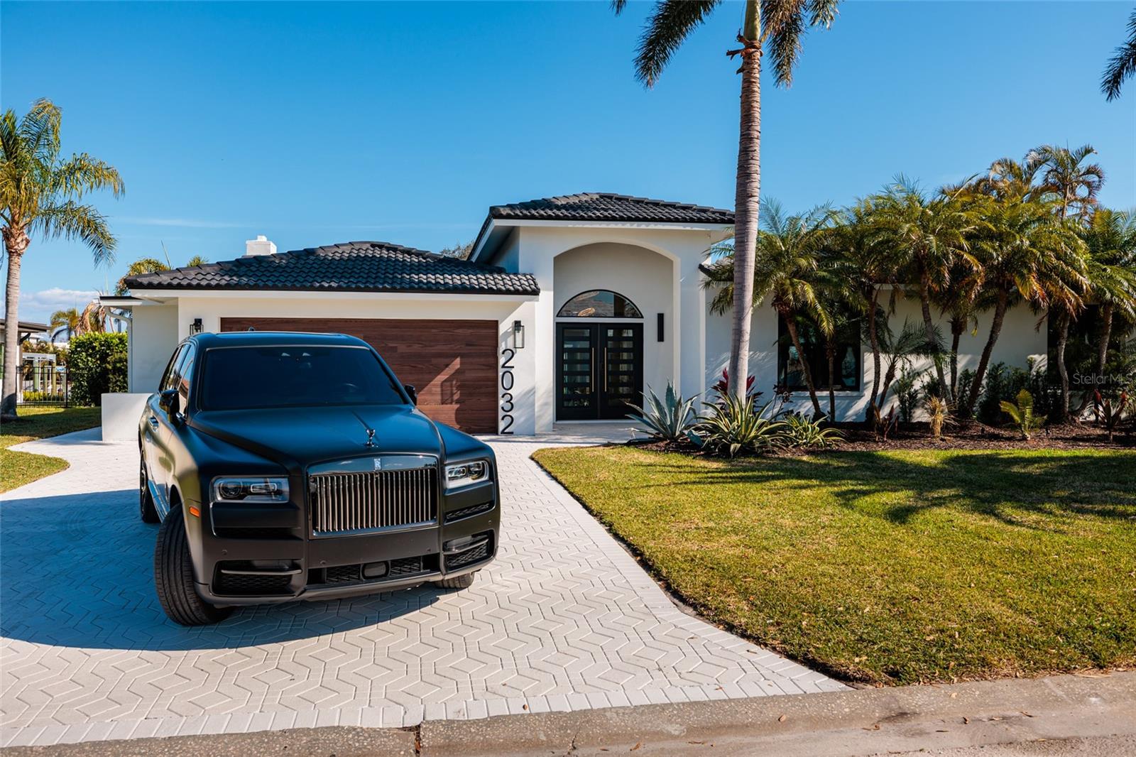 TB8479698 Property Photo