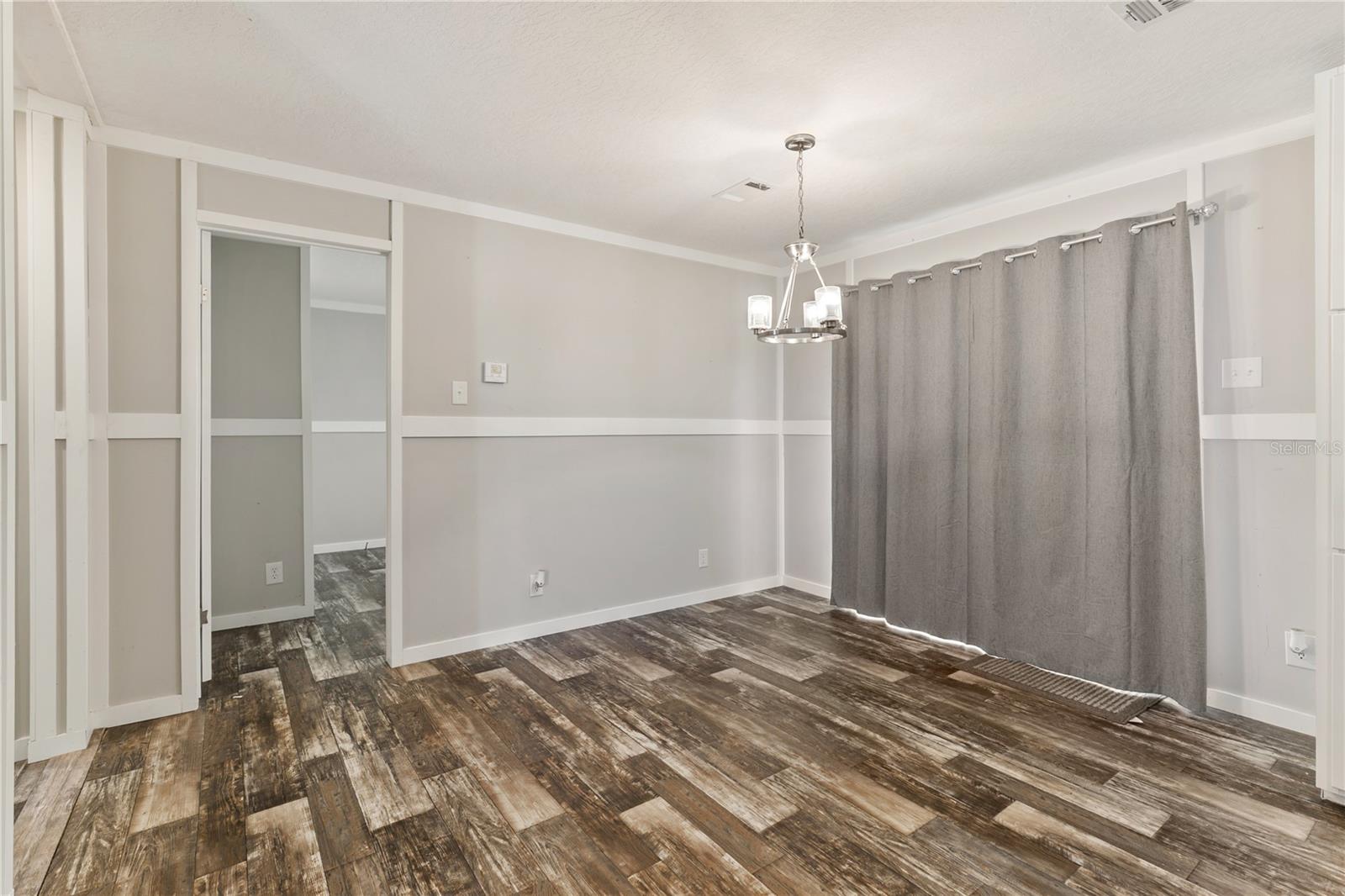 L4959680 Property Photo