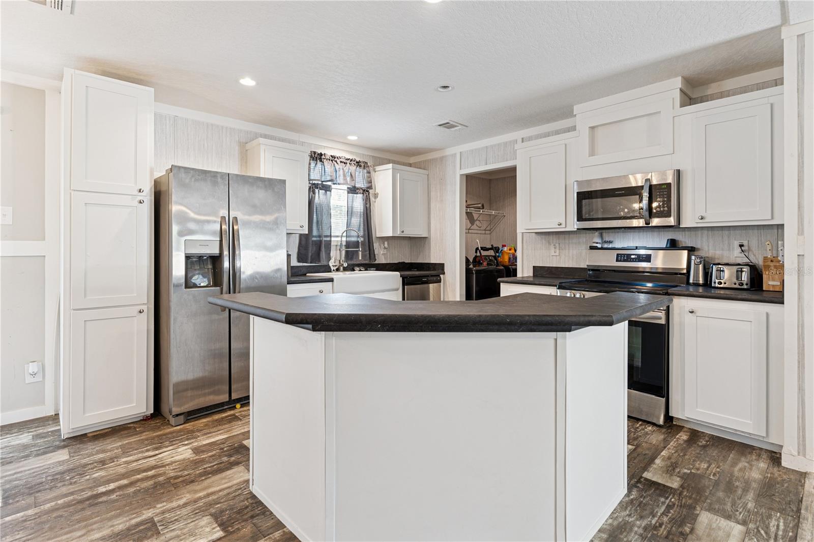 L4959680 Property Photo