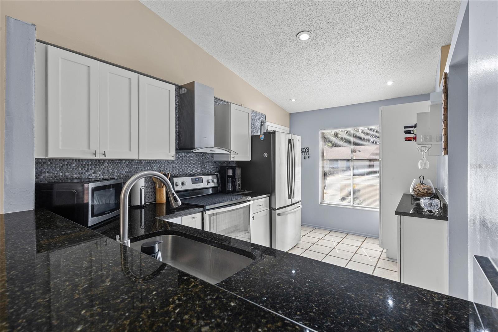 112 SAND PINE CIR, SANFORD, FL, 32773