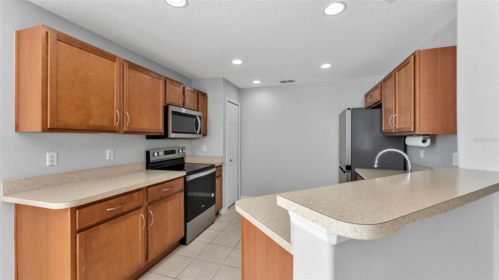 3850 SERENADE LN, LAKELAND, FL, 33811