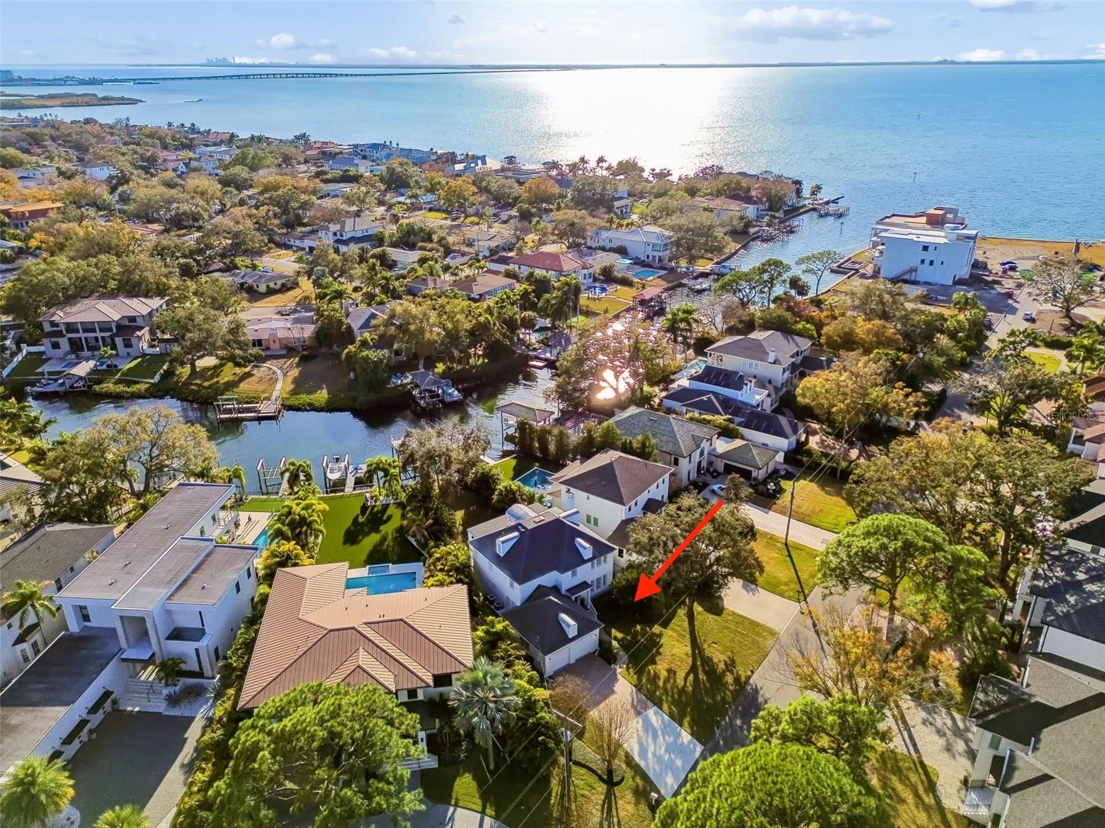 TB8479796 Property Photo