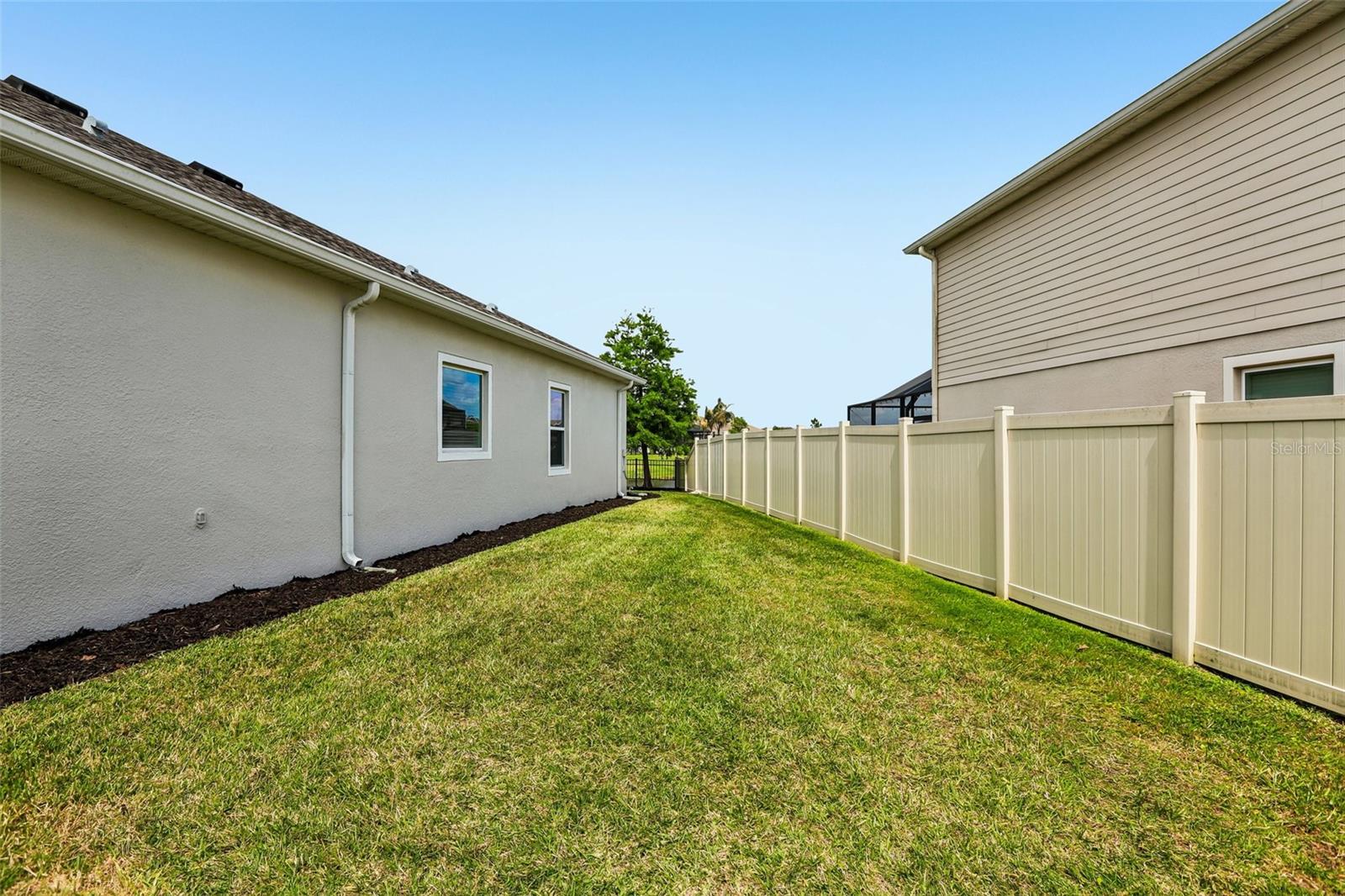 8245 OLIVE BROOK DR, WESLEY CHAPEL, FL, 33545