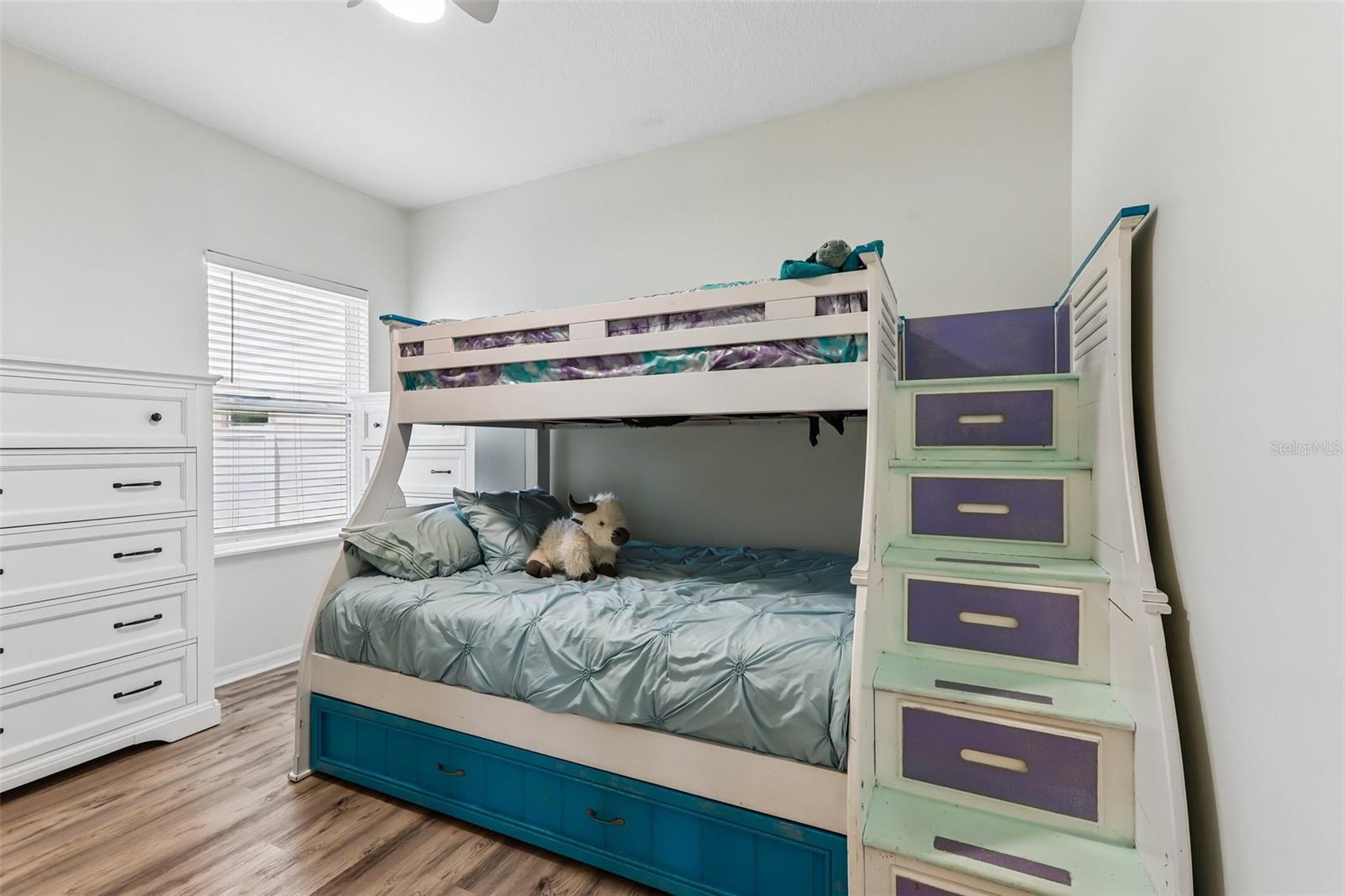 8245 OLIVE BROOK DR, WESLEY CHAPEL, FL, 33545