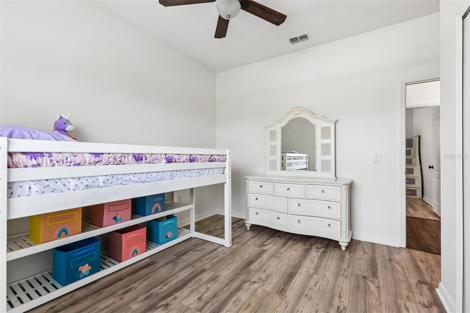 8245 OLIVE BROOK DR, WESLEY CHAPEL, FL, 33545