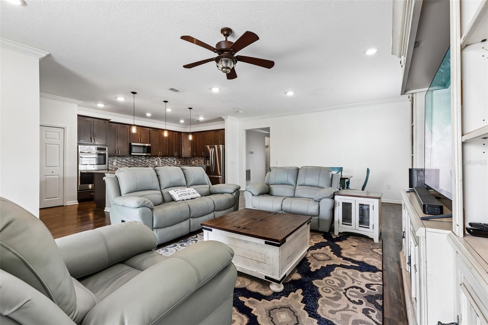 8245 OLIVE BROOK DR, WESLEY CHAPEL, FL, 33545