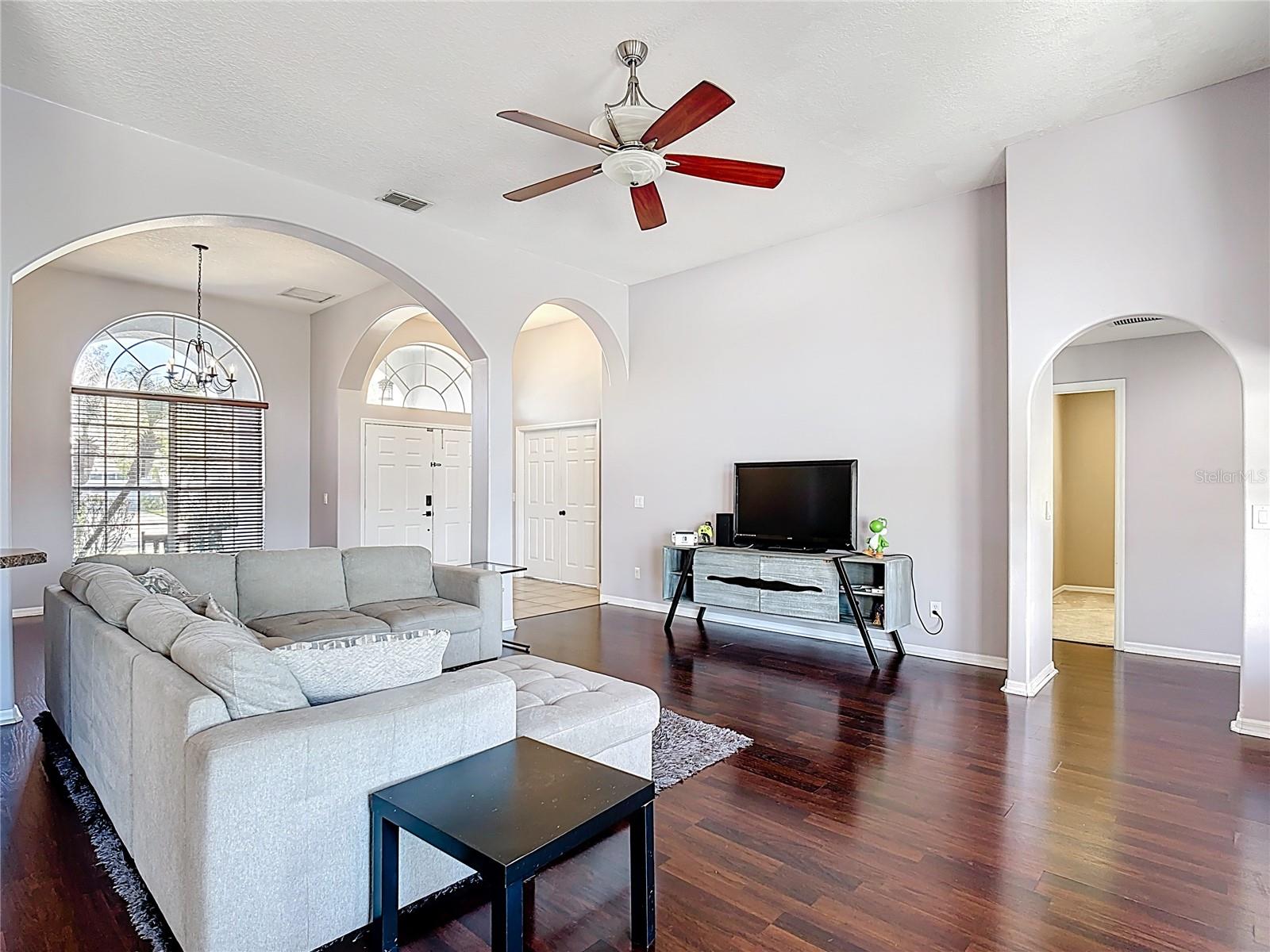 1024 SENECA TRL, ST CLOUD, FL, 34772