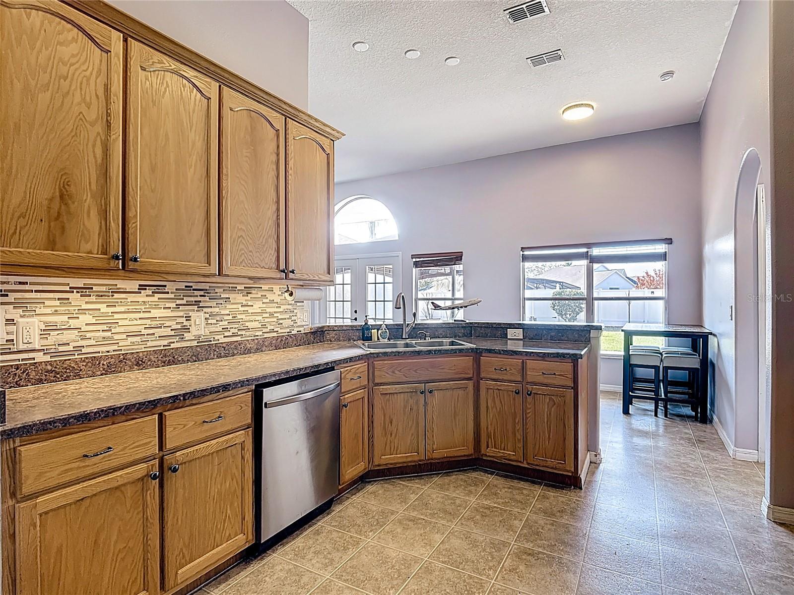 1024 SENECA TRL, ST CLOUD, FL, 34772