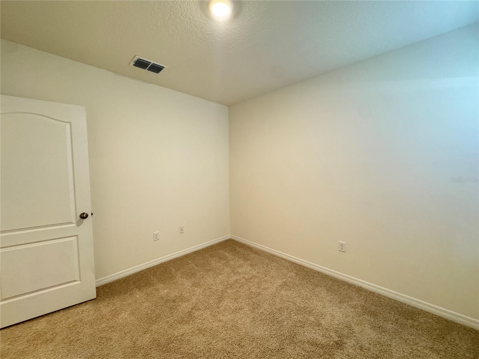 1180 CASCADES AVE, DAVENPORT, FL, 33837