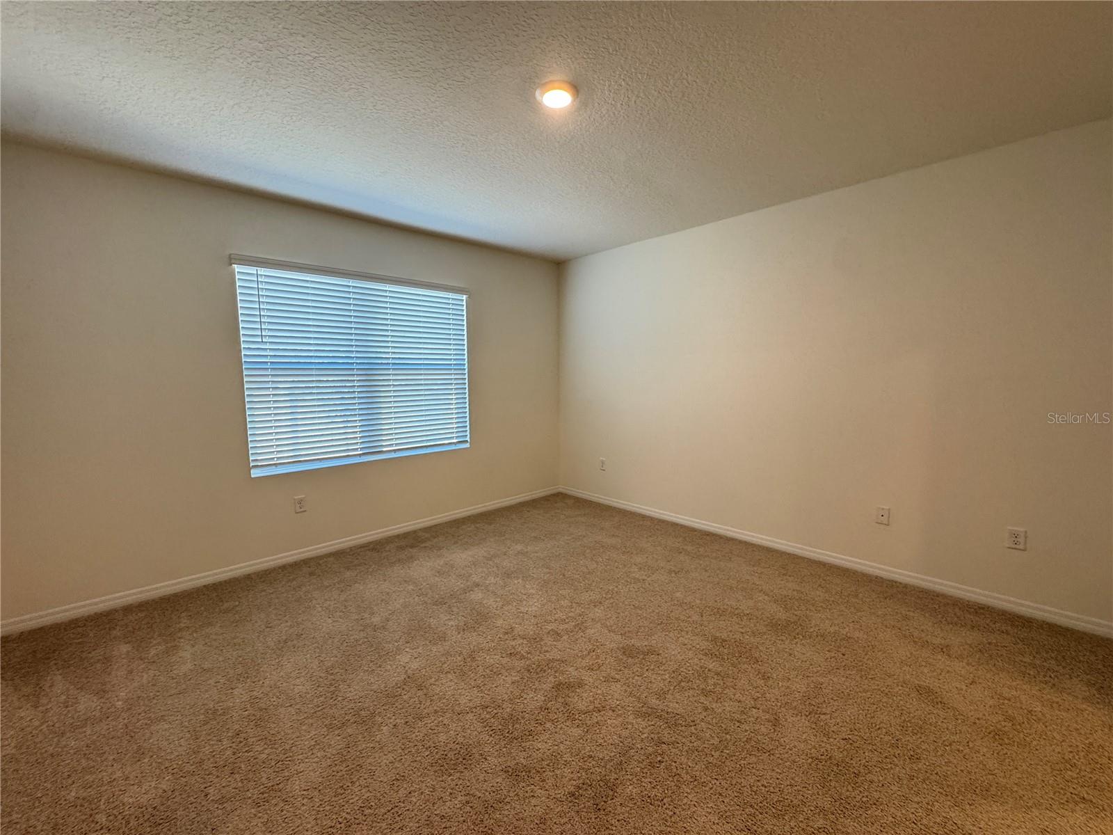 1180 CASCADES AVE, DAVENPORT, FL, 33837