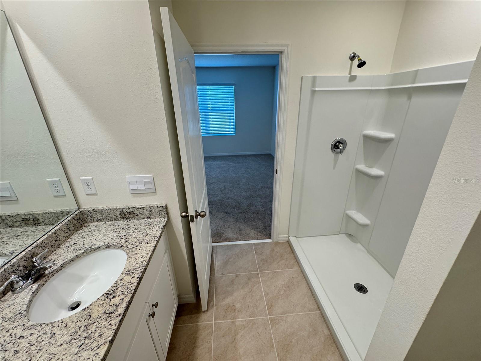 1180 CASCADES AVE, DAVENPORT, FL, 33837