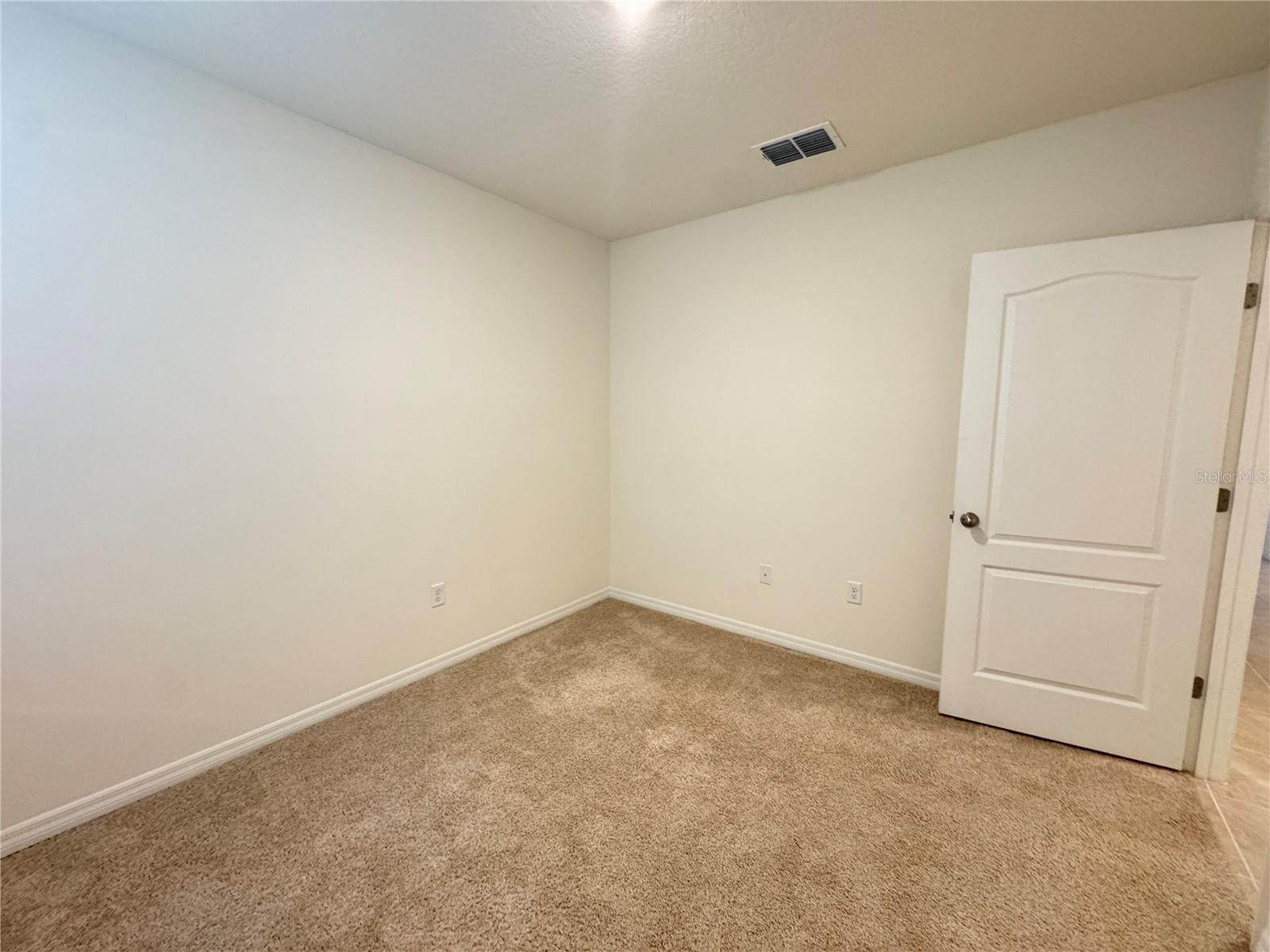 1180 CASCADES AVE, DAVENPORT, FL, 33837