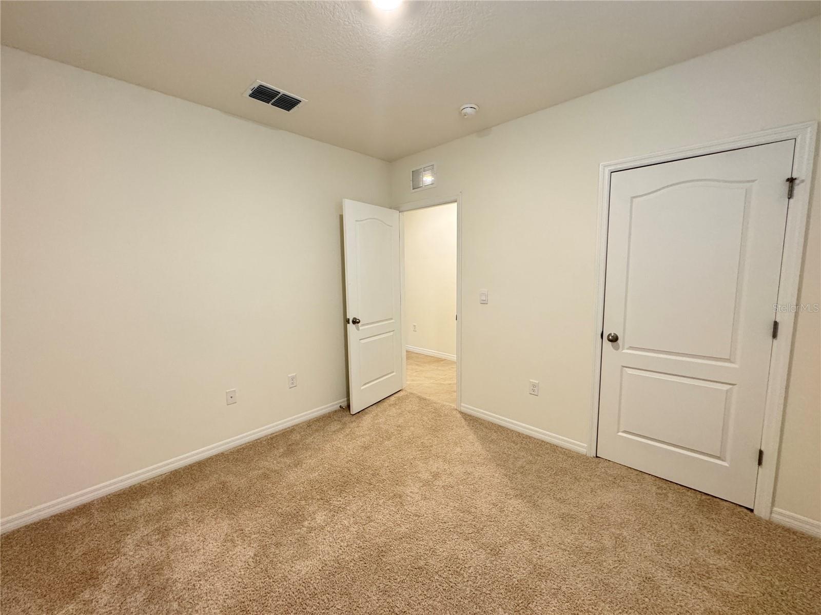 1180 CASCADES AVE, DAVENPORT, FL, 33837