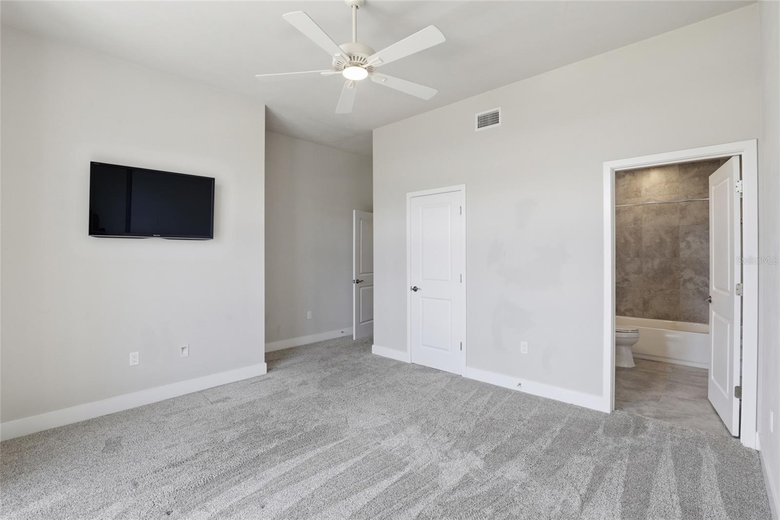 12390 SW 6TH PL, NEWBERRY, FL, 32669