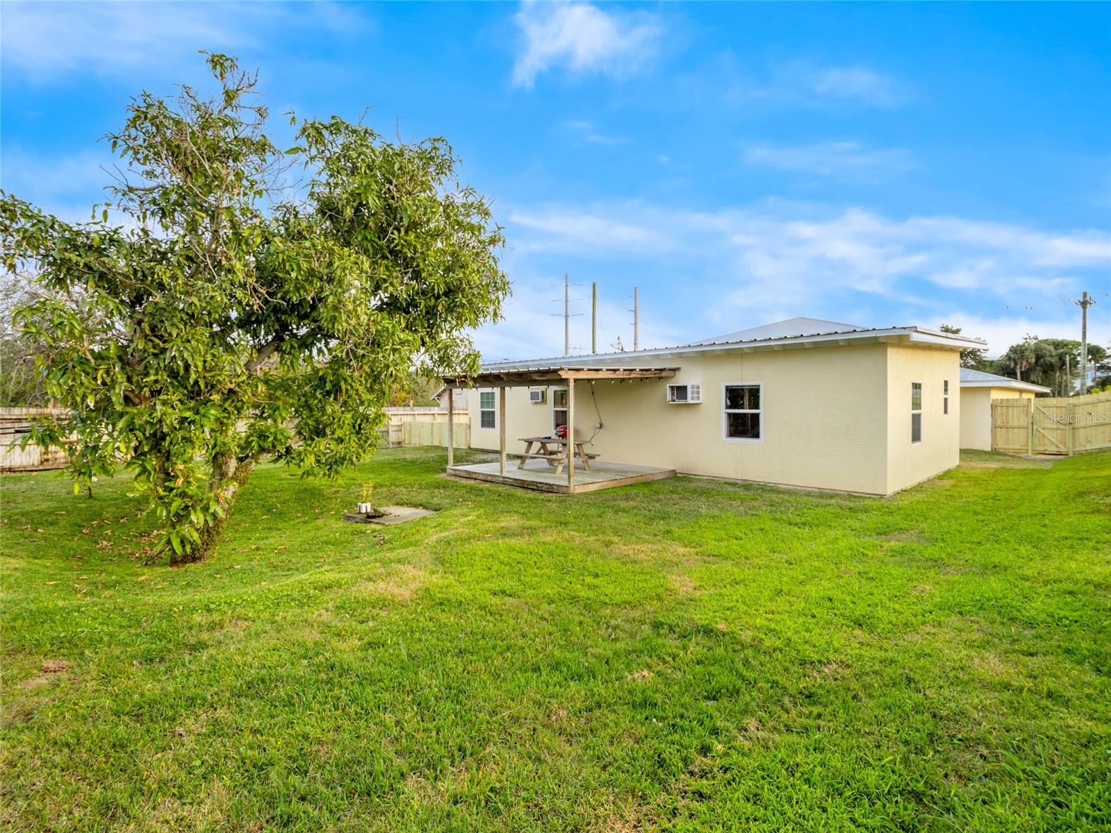 222 ROSA L JONES, COCOA, FL, 32922